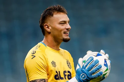 13.04.25, Porto Alegre, RS, Brasil: Sudamericana Grêmio x Godoy Cruz: Fotos: Duda Fortes/Agencia RBSIndexador: Andre Avila<!-- NICAID(16036223) -->