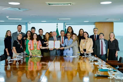 Lula sanciona lei que proíbe uso de animais em testes cosméticos<!-- NICAID(16091279) -->