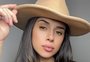 Quem é Débora Amorim, cantora que foi atacada e teve o cabelo cortado por criminosos em SC