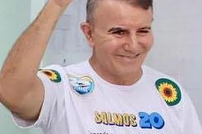 eduardo siqueira campos eleito em Palmas<!-- NICAID(15900435) -->