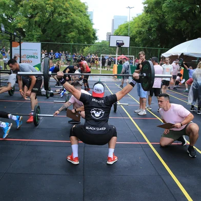 PORTO ALEGRE,RS,BRASI.2024,10,09.Festival multiesportivo,com Crosfit,volei,tênis, no Parqiue Marinha do Brasil.(RONALDO BERNARDI/AGENCIA RBS).<!-- NICAID(15910663) -->