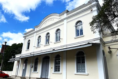 Prédio da Estação Férrea, em Caxias, exibe resultado após melhorias<!-- NICAID(15728956) -->
