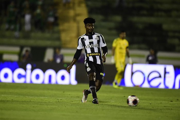 Jogadores envolvidos em esquema de apostas podem ser banidos do