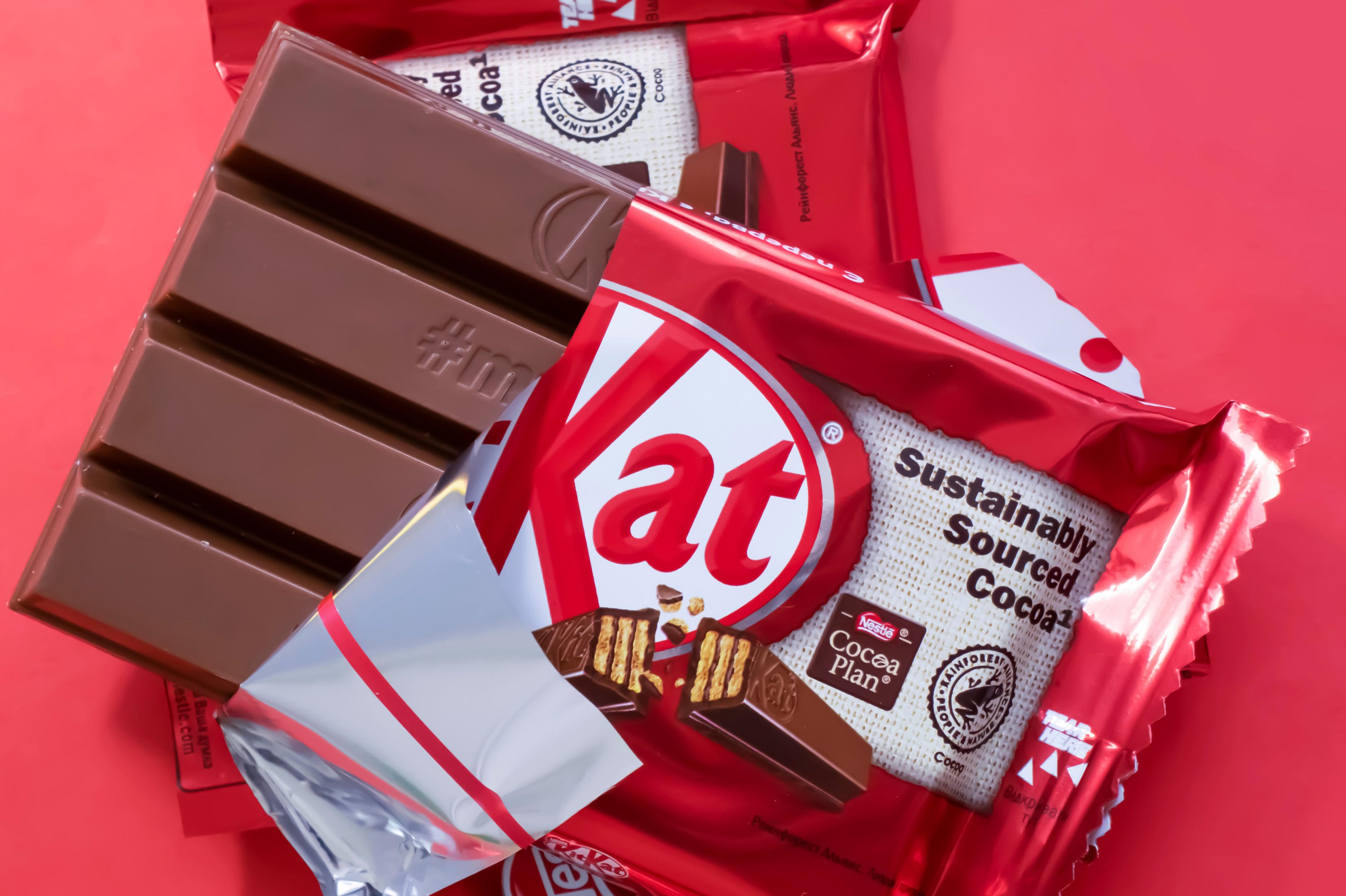 Ap&oacute;s roubo de carga de chocolate, Nestl&eacute; lan&ccedil;a plataforma para rastrear unidades do produto