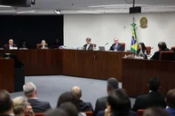 BRASÍLIA, DF, BRASI, 25/03/2025: Primeira Turma do STF julga denúncia da Procuradoria-Geral da República (PGR) sobre tentativa de golpe de Estado, sobre o núcleo 1 da Pet 12.100. A denúncia analisada nesta terça envolve o "núcleo 1" ou "núcleo crucial" da empreitada golpista - os líderes das articulações do golpe, composto por: Jair Bolsonaro (ex-presidente); Walter Braga Netto (ex-ministro da Defesa e Casa Civil); Augusto Heleno (ex-ministro do GSI); Alexandre Ramagem (deputado federal e ex-diretor da Abin); Anderson Torres (ex-ministro da Justiça)Paulo Sérgio Nogueira (ex-ministro da Defesa); Almir Garnier (ex-comandante da Marinha) e Mauro Cid (ex-ajudante de ordens de Bolsonaro). Foto: Antonio Augusto/STF<!-- NICAID(16003108) -->