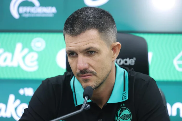 Ulisses Castro / Pioneiro