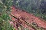 Rupturas no solo representam risco de novos deslizamentos em Galópolis  Comunidade foi uma das mais afetadas em Caxias com a chuva, e moradores seguem foram de casa nas áreas de risco<!-- NICAID(15756957) -->