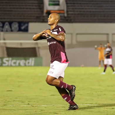 Centroavante Quirino pode acertar com o Caxias para a Série C<!-- NICAID(16045244) -->