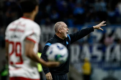 PORTO ALEGRE, RS, BRASIL, 10.05.2025: Grêmio e Bragantino. Brasileirão 2025. Fotos: Duda Fortes/Agencia RBSIndexador: Andre Avila<!-- NICAID(16034671) -->