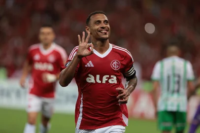 Porto Alegre, RS, Brasil, 10/04/2025 - SC Internacional vs Atlético Nacional de Medellín-COL, no estádio Beira-Rio, em Porto Alegre - Foto: Jefferson Botega/Agência RBSIndexador: jeff botega<!-- NICAID(16014779) -->