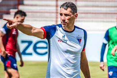 futebol, Fortaleza, Juan Pablo Vojvoda<!-- NICAID(14954972) -->