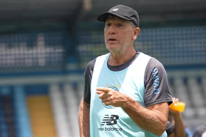 Renato , Grêmio, treino Belém<!-- NICAID(16381711) -->