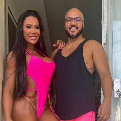 Gracyanne Barbosa e Belo<!-- NICAID(15742200) -->