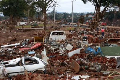 Cruzeiro do Sul, RS, Brasil - Bairro Passo de Estrela, em Cruzeiro do Sul, foi totalmente destruído pelas enchentes que assolaram o Rio Grande do Sul.Fotos: Jefferson Botega/Agencia RBS<!-- NICAID(15773654) -->