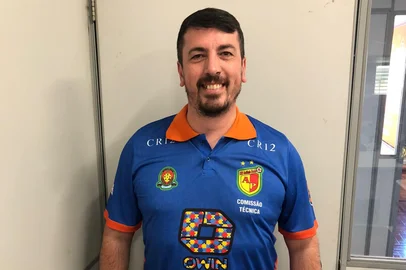 Vinícius Piazza, novo técnico do sub-20 do Projeto Social Ser Antônio Prado<!-- NICAID(16204731) -->