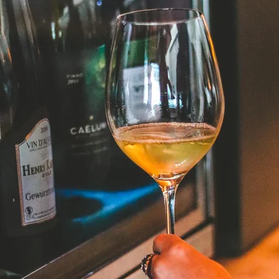 vinho , destemperados, porto alegre, bar<!-- NICAID(15380643) -->