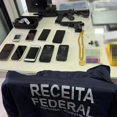 SÃO PAULO, SP, BRASIL - 28-08-2025: Receita Federal e órgãos parceiros deflagram a Operação Carbono Oculto, considerada a maior ação contra o crime organizado da história do País em termos de cooperação institucional. A operação mira esquema bilionário de sonegação fiscal, lavagem de dinheiro e fraudes no setor de combustíveis, envolvendo fintechs, postos e fundos de investimento. Foto: Receita Federal/Divulgação.<!-- NICAID(16111701) -->