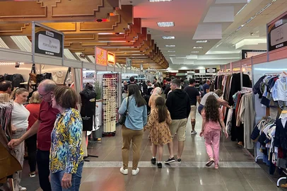 Tatiana Tramontina / Agencia RBS Outlet em Passo Fundo<!-- NICAID(16103690) -->