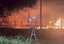 Incêndio atinge terreno em obras em Tramandaí; veja vídeo