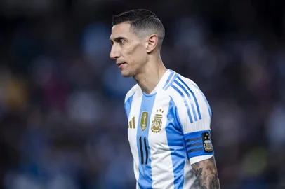 PHILADELPHIA, PENNSYLVANIA - MARCH 22: Ángel Di Maria #11 of Argentina with the captains armband at the start of the International Friendly match against El Salvador at Lincoln Financial Field on March 22, 2024 in Philadelphia, Pennsylvania.   Ira L. Black/Getty Images/AFP (Photo by Ira L. Black / GETTY IMAGES NORTH AMERICA / Getty Images via AFP)<!-- NICAID(15726407) -->
