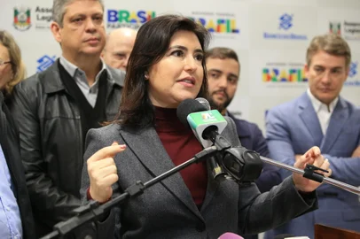 PORTO ALEGRE, RS, BARSIL.2023,07,08.Ministros do Planejamento Simone Tebt , e o Ministro de relações institucionais,  Alexandre Padilha , participam de reaunião do Plano Plurianual Participativo, na Assembléia Legislativa.(RONALDO BERNARDI/AGENCIA RBS).<!-- NICAID(15477473) -->