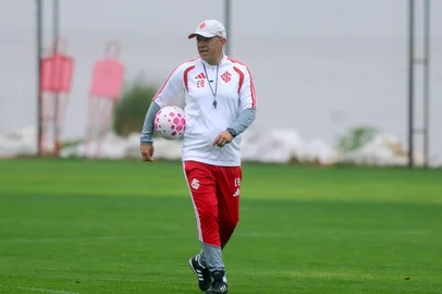 Eduardo baptista<!-- NICAID(16387726) -->