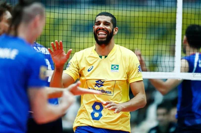 Brasil vence o Irã pela Copa dos Campeões <!-- NICAID(13153051) -->