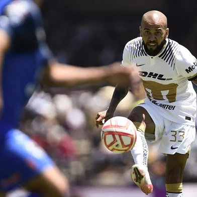 Daniel Alves, Pumas