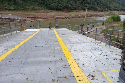 São Valentim do Sul e Santa Tereza voltam a ter ligação por balsa<!-- NICAID(15837522) -->