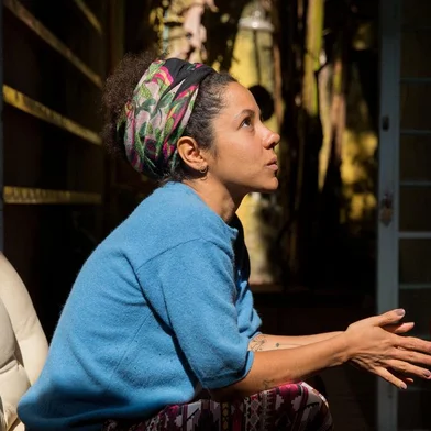 Sala de Cinema Ulysses Geremia estreia o Projeto Cine Brasil, sessões com filmes nacionais aos sábados e domingos. O primeiro filme a ser exibido é “Canção ao Longe”, com direção de Clarissa Campolina.A Sala de Cinema Ulysses Geremia estará exibindo a partir do próximo final de semana, 08 e 09 de julho, filmes nacionais inéditos. As sessões acontecem aos sábados e domingos, às 17 horas. As primeiras exibições serão do filme “Canção ao Longe”, com direção de Clarissa Campolina e produção de Luana Melgaço.A proposta tem como objetivo inserir Caxias do Sul na rota de lançamento dos filmes nacionais.  O projeto Cine Brasil pretende formar público apreciador de cinema brasileiro e oferecer exibições a preços populares.<!-- NICAID(15472556) -->
