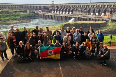 Caxienses participam da 15ª Maratona Internacional de Foz do Iguaçu<!-- NICAID(15874239) -->