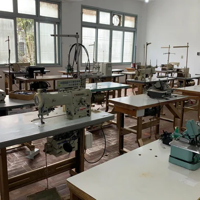 Casa de agem é inaugurada com promessa de ampliar vagas e capacitar para o mercado de trabalho em Caxias. Abrigo funciona 24h por dia, na Rua Garibaldi, e recebe usuários a partir do encaminhamento do Centro Pop Rua. Inicialmente, a capacidade é para 50 moradores em situação de rua. <!-- NICAID(16054078) -->
