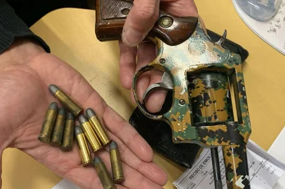 Operação contra grupo envolvido em homicídios e esquema de telentrega de drogas em Alvorada é alvo de operação da Polícia Civil<!-- NICAID(16096220) -->
