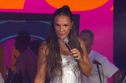Durante seu show no BBB 26, Ivete Sangalo detalhou o acidente doméstico que sofreu recentemente.<!-- NICAID(16240423) -->