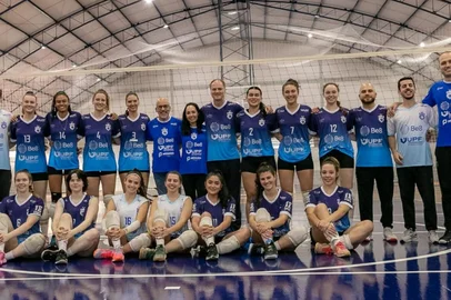 Equipe de vôlei feminino da B&8/UPF está na final do Estadual adulto. A decisão será contra a Sogipa,<!-- NICAID(15607129) -->