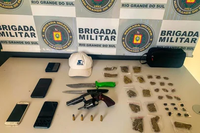 Com auxílio da tecnologia, Brigada Militar prende autores de roubo de veículo, em Caxias do Sul<!-- NICAID(15671670) -->