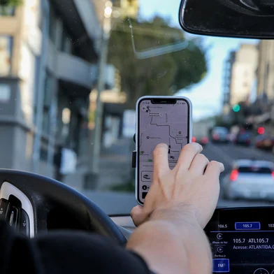 CAXIAS DO SUL, RS, BRASIL, 19/04/2024. Prefeitura de Flores da Cunha quer regulamentar os aplicativos de transporte. (Neimar De Cesero/Agência RBS)<!-- NICAID(15740091) -->