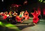 Diversidade cultural de Caxias do Sul é representada em ala dos desfiles cênicos musicais da Festa da Uva