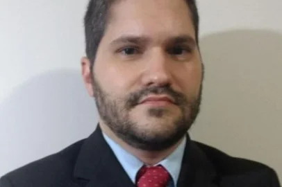 Tiago Sbardelotto, economista da XP Investimentos - Foto: LinkedIn/Reprodução<!-- NICAID(15925402) -->