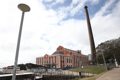 PORTO ALEGRE, RS, BRASIL, 23-07-2025: Prefeito Sebastião Melo realiza apresentação de modelo de licitação para PPP da Usina do Gasômetro. Foto: Jonathan Heckler/Agência RBS<!-- NICAID(16086306) -->