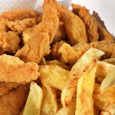 fish n cips<!-- NICAID(12776778) -->