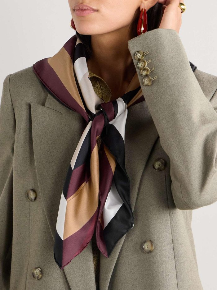 Net-a-porter e Fendi / Divulgação