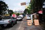 CAXIAS DO SUL, RS, BRASIL, 16/11/2023. Caxias do Sul passa por um momento de obras por conta da melhoria em rede de esgoto e também revitalização em algumas localidades. Por outro lado, obras trazem alguns transtornos no trânsito para caxienses. Na foto, Adutora São José-Santa Catarina, tubos posicionados na Rua João Venzon Netto. (Porthus Junior/Agência RBS)<!-- NICAID(15599847) -->
