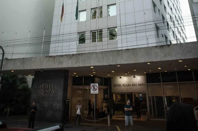 Plaza São Rafael<!-- NICAID(15504239) -->