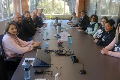 CAXIAS DO SUL, RS, BRASIL, 20/06/2023. Terminou a segunda rodada de negociação entre Sindicato dos Metalúrgicos e SIMECS. Sindicato patronal ofereceu 4,24% de reajuste. Proposta será levada a Assembleia Geral de Dissídio no sábado, dia 24 de junho, às 9h30 no Sindicato dos Metalúrgicos de Caxias do Sul e Região. (Simes/Divulgação)<!-- NICAID(15461948) -->