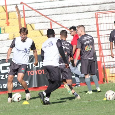 Passo Fundo treina para enfrentar o São Luiz na Copa FGF.<!-- NICAID(15504427) -->