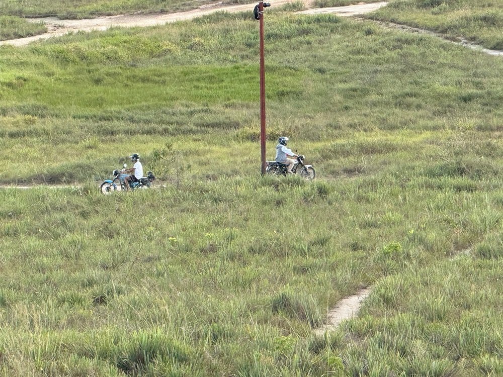 Em meio &agrave; crise, venezuelanos cruzam a fronteira com o Brasil por rota ilegal; assista ao v&iacute;deo