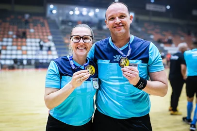Peter Maia e Simone Reolon, árbitros na final da LNF