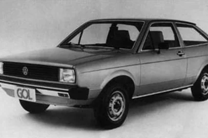 Volkswagen Gol geração 1<!-- NICAID(8556976) -->