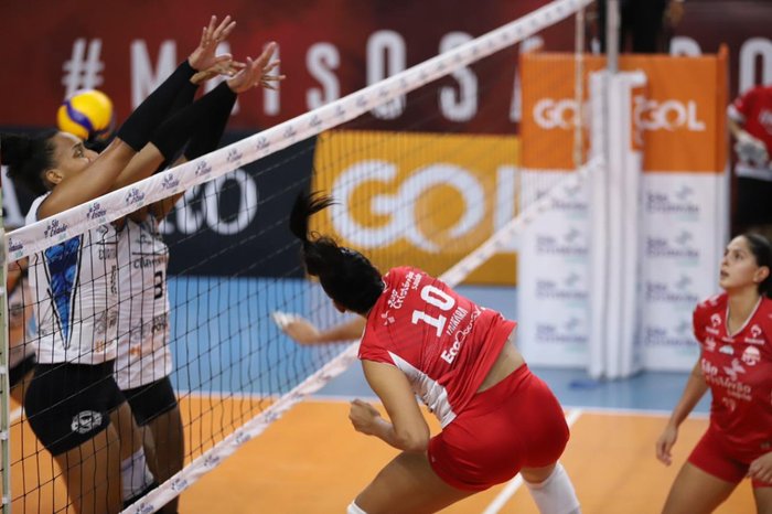 Com 20 pontos de Tandara, Osasco vence a terceira no Campeonato Paulista de  Vôlei, vôlei